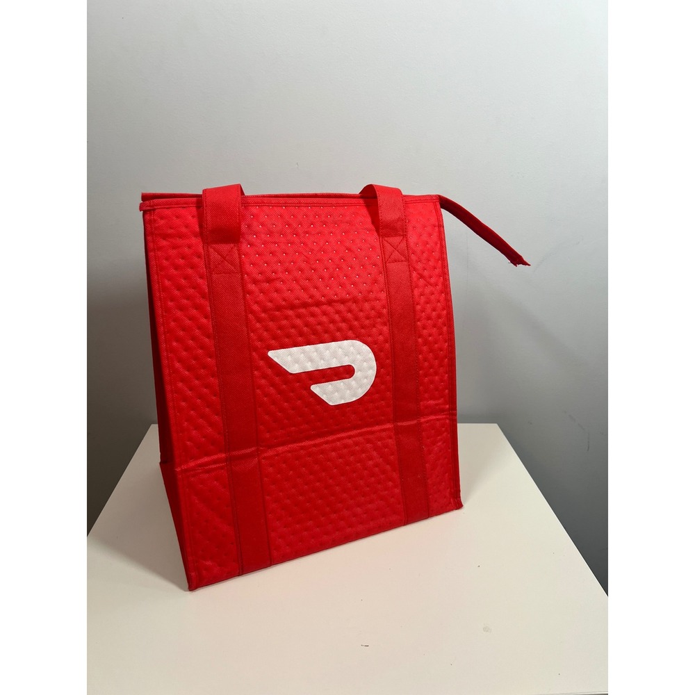 Doordash Red Zip Up Top 15 x 13‎ x 9" Insulated Food Delivery Cooler BagTote